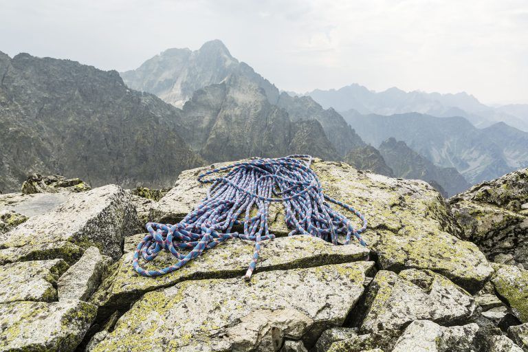 Static Rope Vs Dynamic Rope – A Comprehensive Comparison Guide